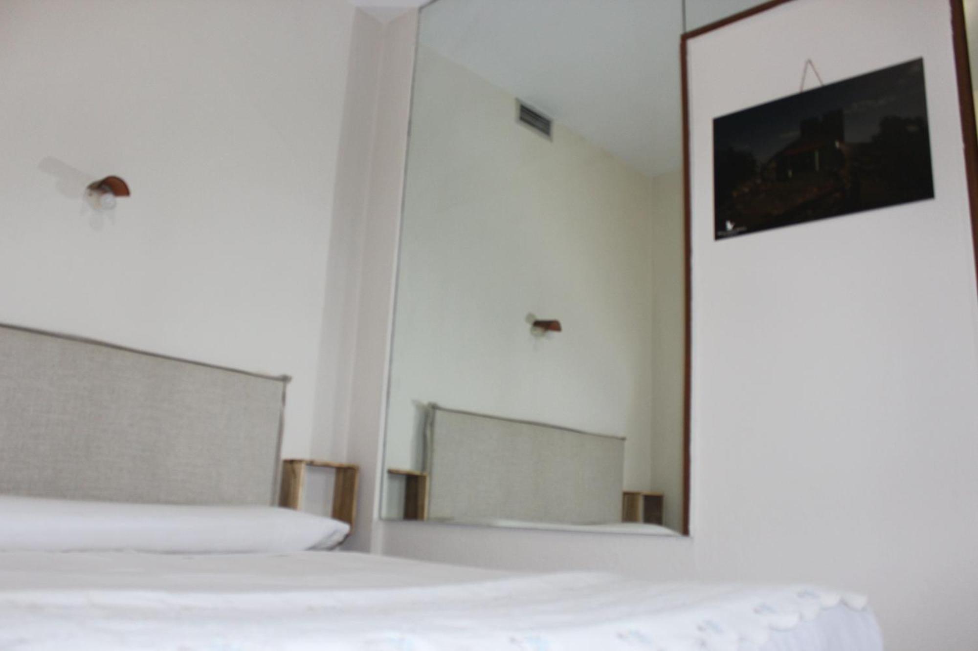 Apartamentos De Astroturismo La Canada Torrejón el Rubio Kültér fotó